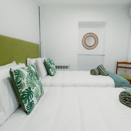 וילה נובה דה גאיה Douro Garden & Rooftop - Authentic Portuguese Guesthouse מראה חיצוני תמונה